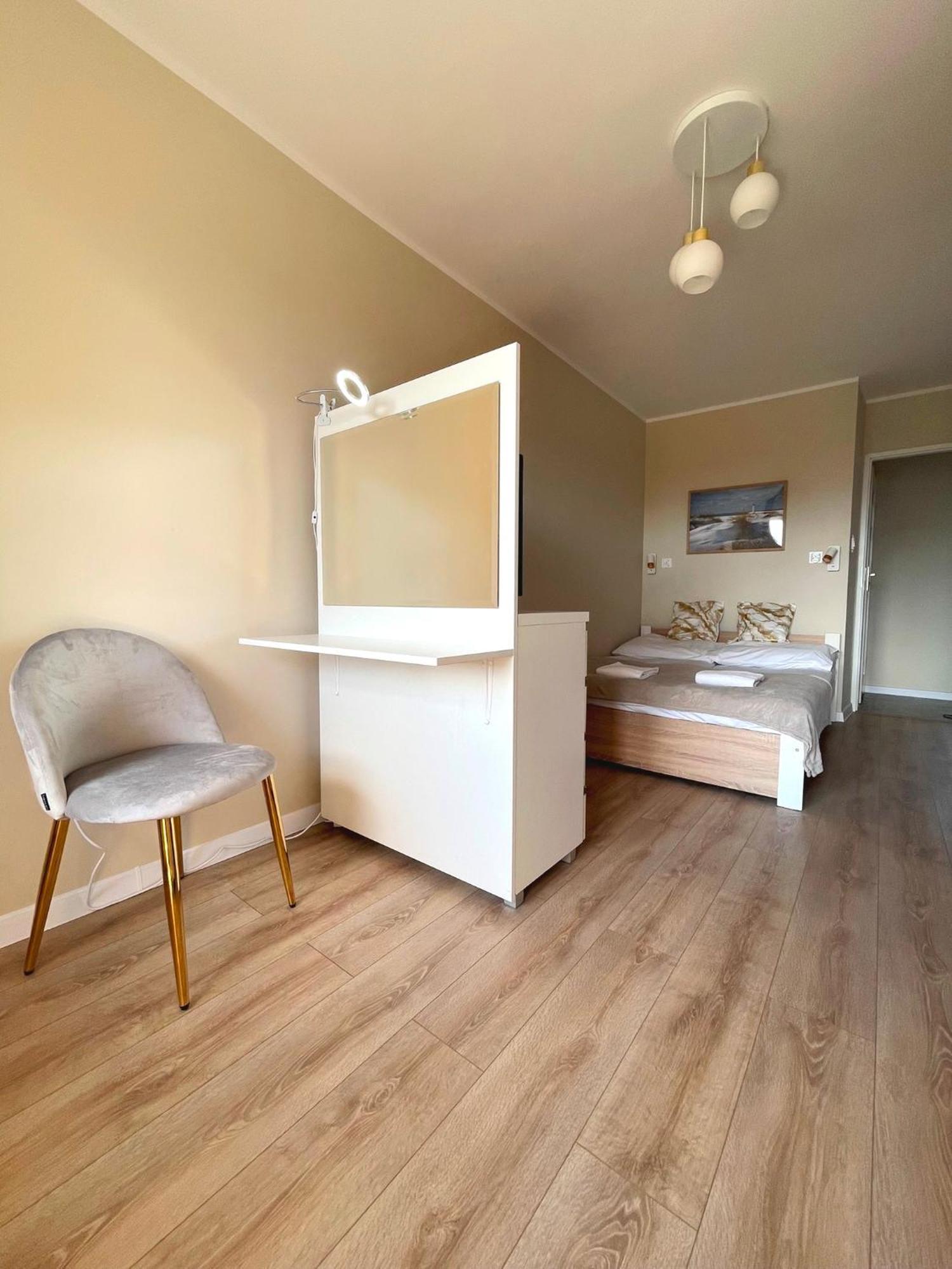 Apartament Konstytucji - Centrum Świnoujście Εξωτερικό φωτογραφία